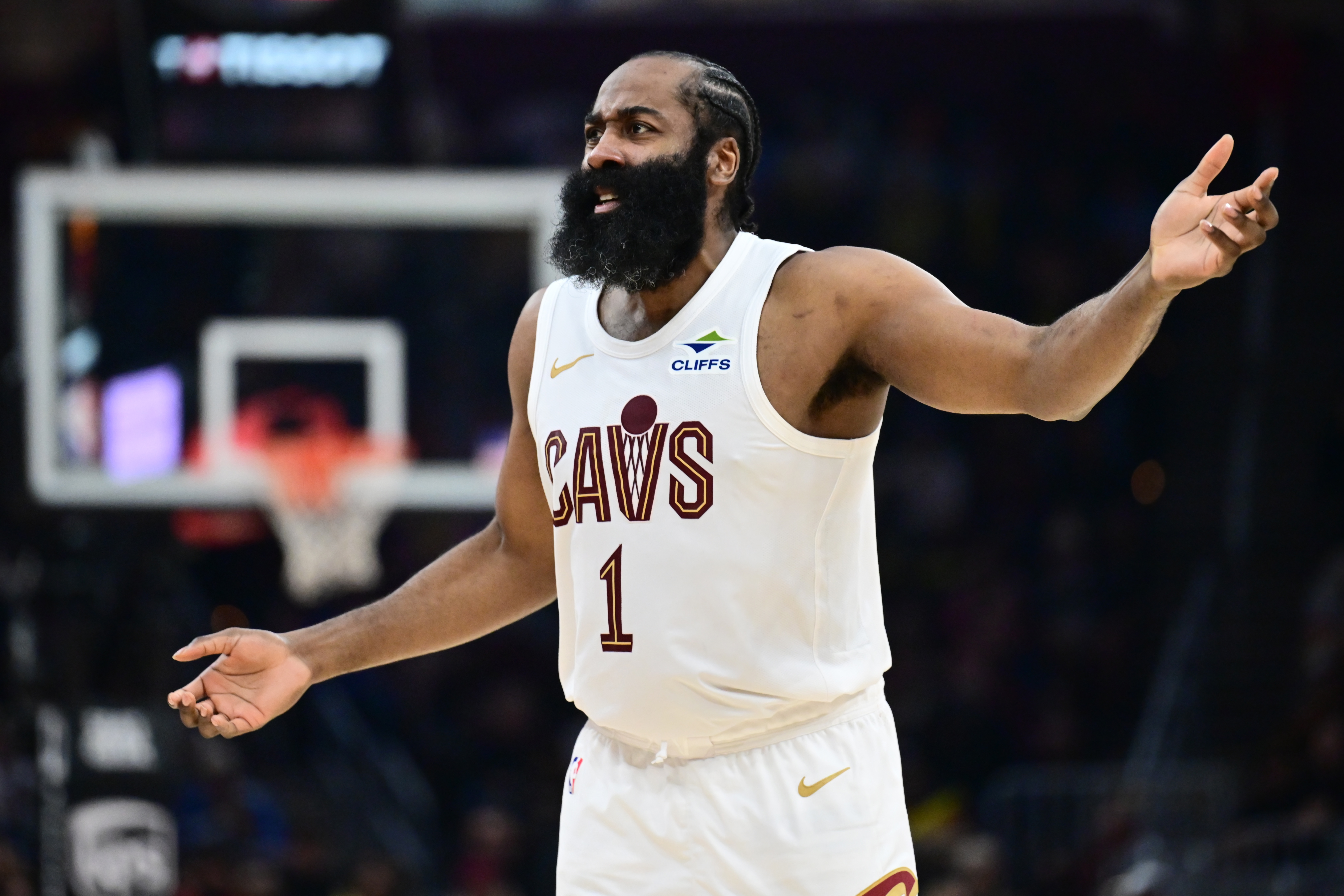 世界杯客户端升级-状态来得太晚！哈登末节回暖但无力回天 全场12中4&amp;还有6失误